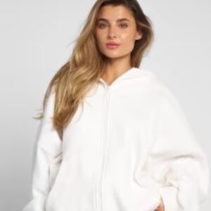 Comfrt cloud zip hoodie